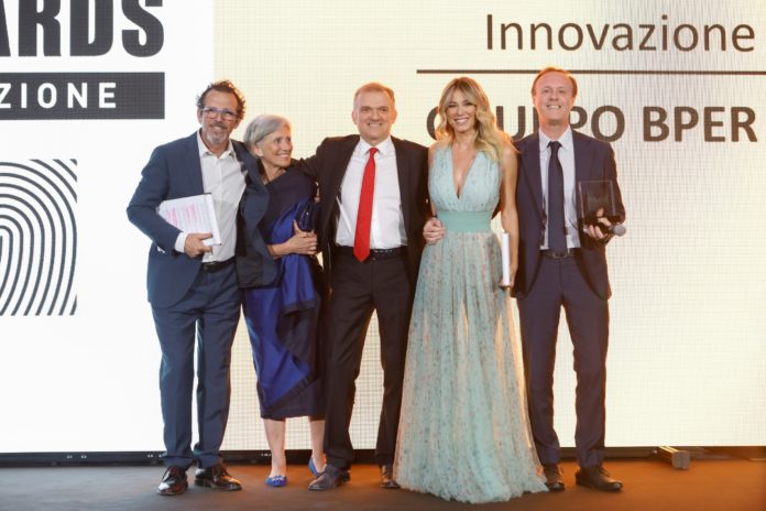 EASYWELFAREAWARDS