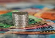 Commercio: corre il credito al consumo, +7,2 miliardi in un anno