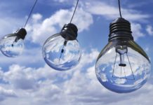 Smart working e smart learning, consumi luce e gas: come risparmiare fino a 265 euro