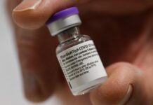 Vaccino BioNTech-Pfizer: acquisto di un massimo di 300 milioni di dosi aggiuntive proposto dalla Commissione europea