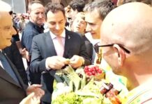 Mattarella, da Coldiretti cesto ortofrutta salvata da alluvione